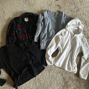 OUTERWEAR BUNDLE (4)
